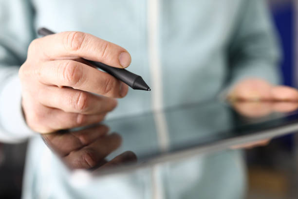 Effortless E-Signatures: Our Favorite No-Cost Solutions